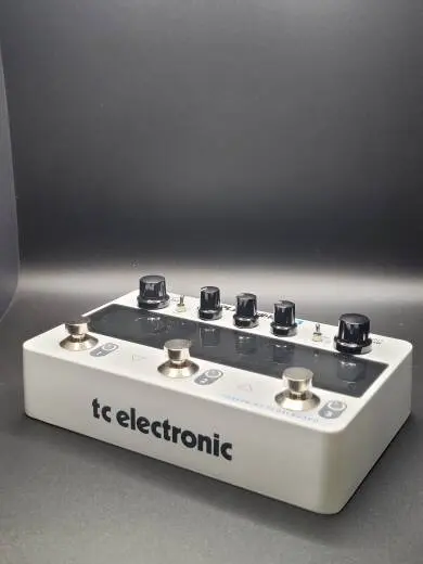 TC Electronic - PLETHORA X3 2
